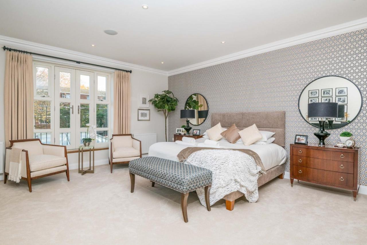 Breathtaking Putney Home With Gorgeous Garden Richmond  Exteriör bild